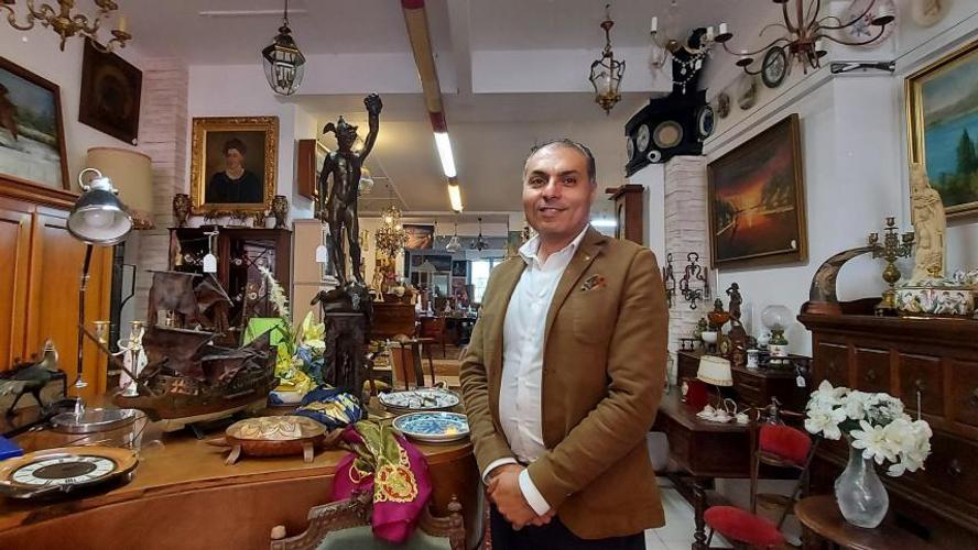 L'intérieur de la boutique Gold&Antiquité